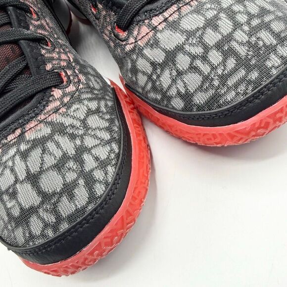 Nike Zoom LeBron NXXT Gen FaZe Clan Bred Lace Up Red Black Mid Sneakers - US Men - Picture 3 of 16